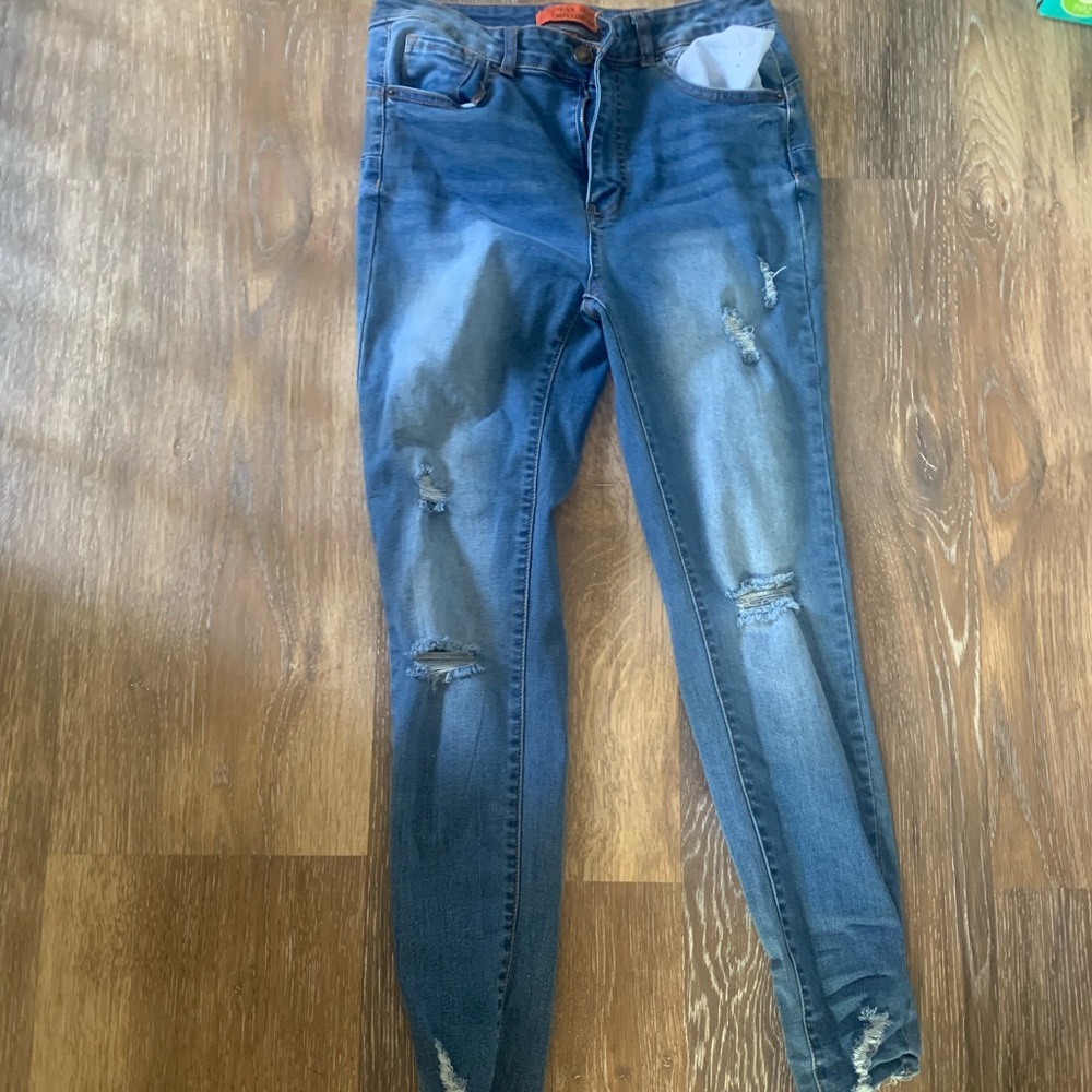 Like New Ripped Wax Jeans